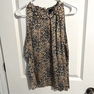 Essentials by Milano. Leopard Print Sleeveless Top women’s size XL